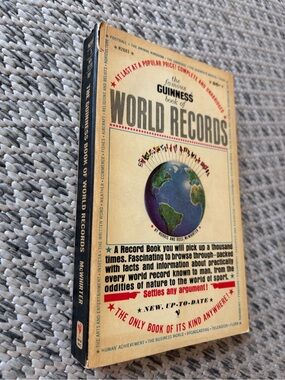 The Famous Guinness Book of World Records 1963 Bantam Books Edition